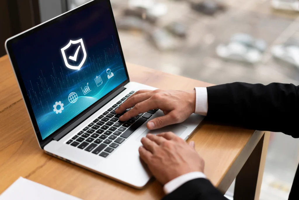 photo d'un ordinateur qui évoque la cybersécurité