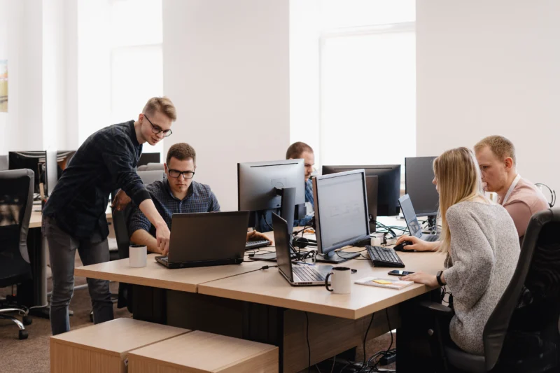 équipe de technicien informatique