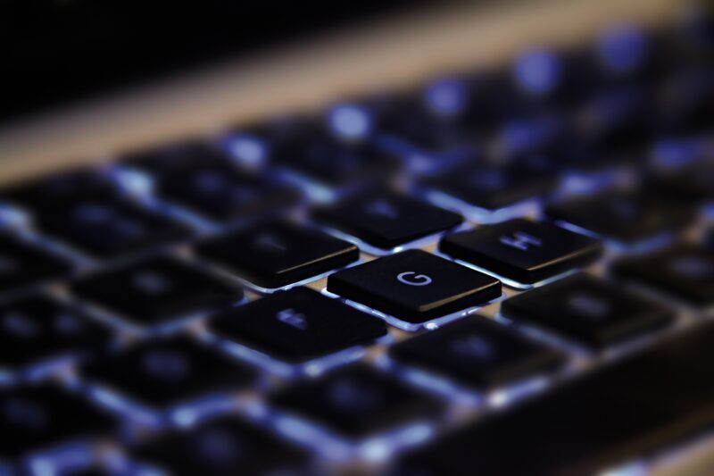 Visuel d'un clavier proche pour la mise en place d'un PRA